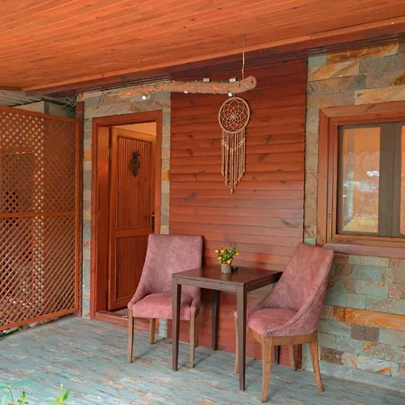 Pensión Keyif & Aparts 4*