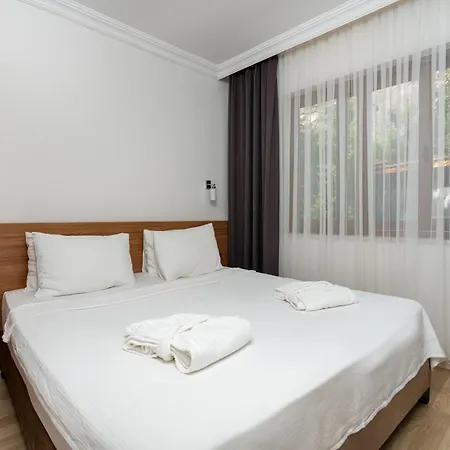 게스트하우스 Keyif & Aparts Çıralı